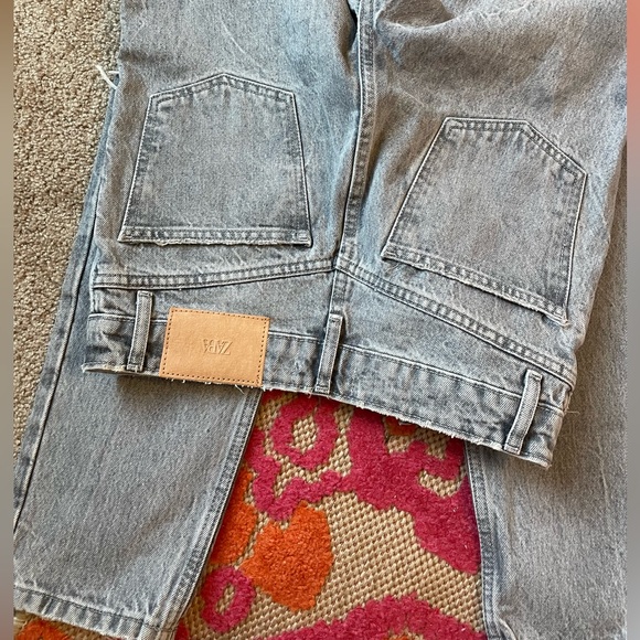 NEVER WORN Zara Jeans - Picture 4 of 4